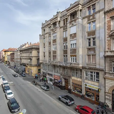 - Balcony - Large Apartment Budapest